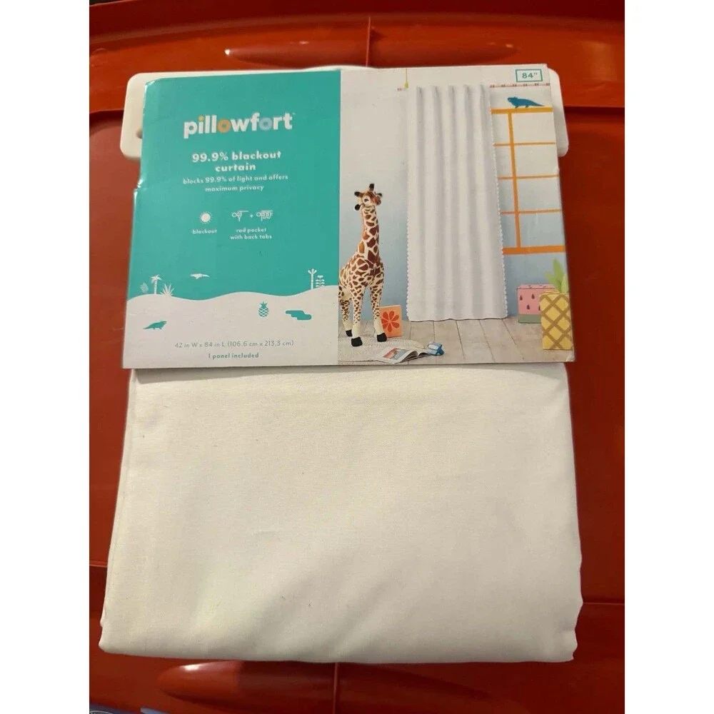 Pillowfort Cream Scallop Blackout Kids Window Curtain Panel 42x84